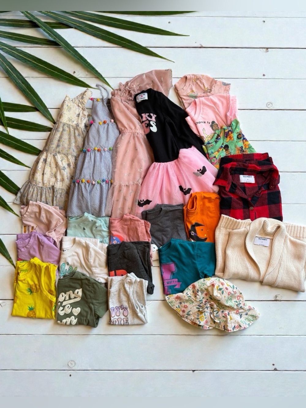 Girls’ 3T Clothing Bundle – 22 Pieces Dresses, Tops, Cardigan, Flannel & Sun Hat